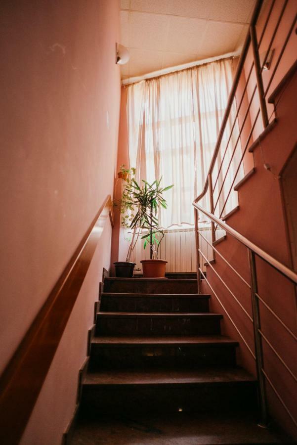 Guest House Sv. Nikola Dugo Selo ภายนอก รูปภาพ
