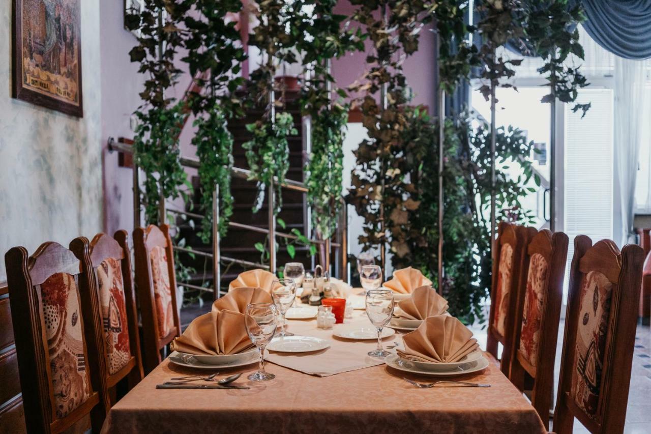 Guest House Sv. Nikola Dugo Selo ภายนอก รูปภาพ